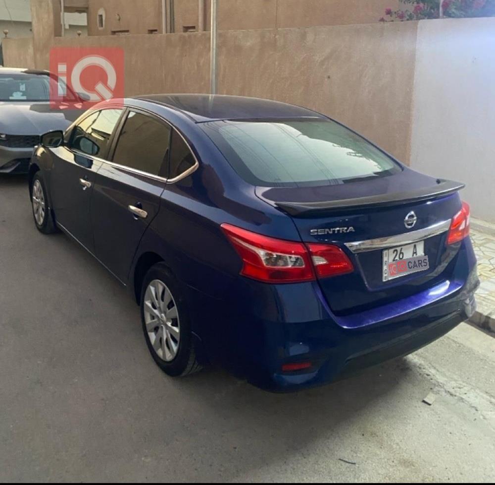 نیسان سێنترا